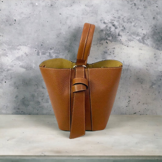 Honey leather tote handbag