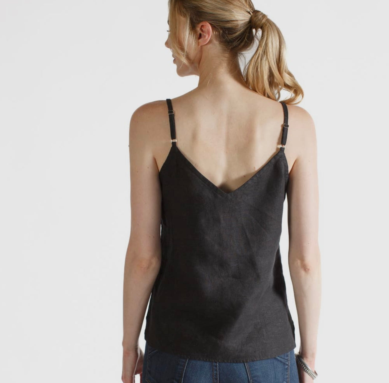 Black cami linen tank