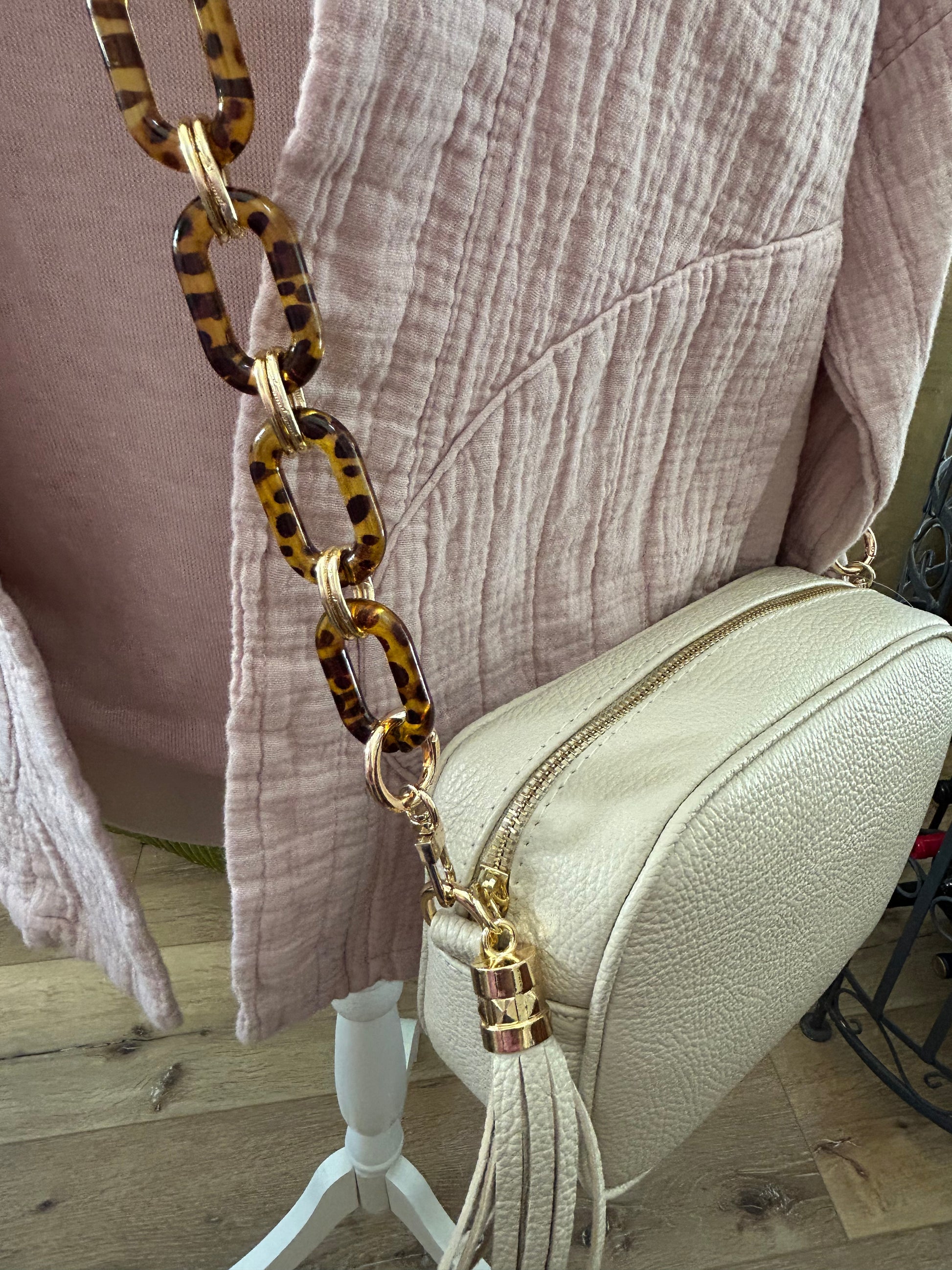 Acrylic chain bag strap